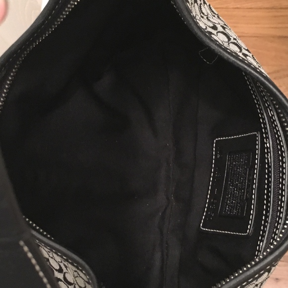 Coach Soho Signature Mini Hobo Black EUC - Picture 7 of 7